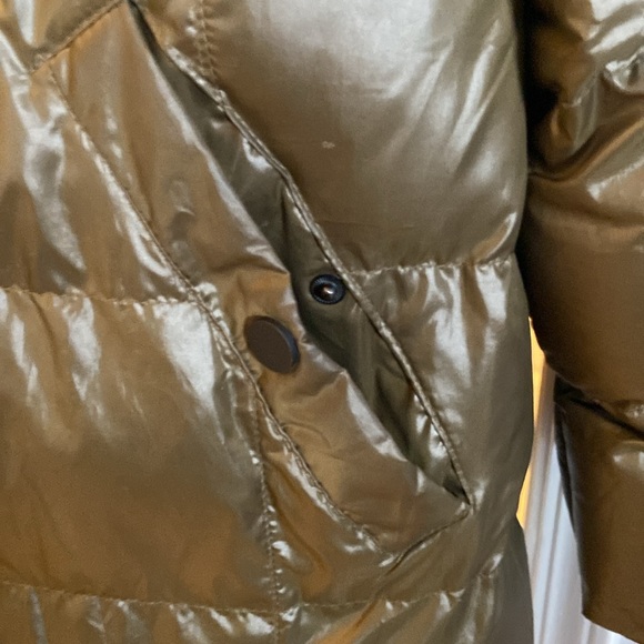 Andrew Marc long olive green puffer coat with furred hood. Zipper, snaps. Med - Picture 3 of 7